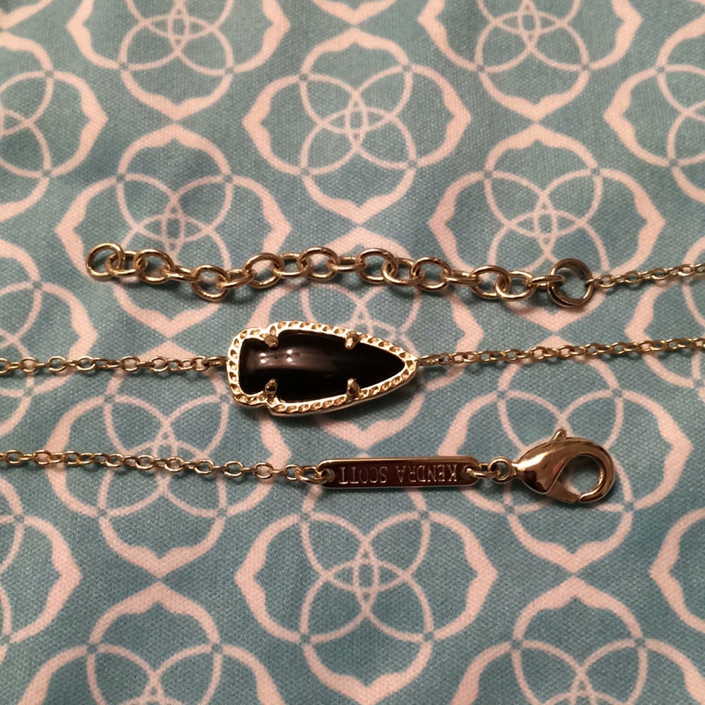 Kendra Scott Skylie mint condition necklace